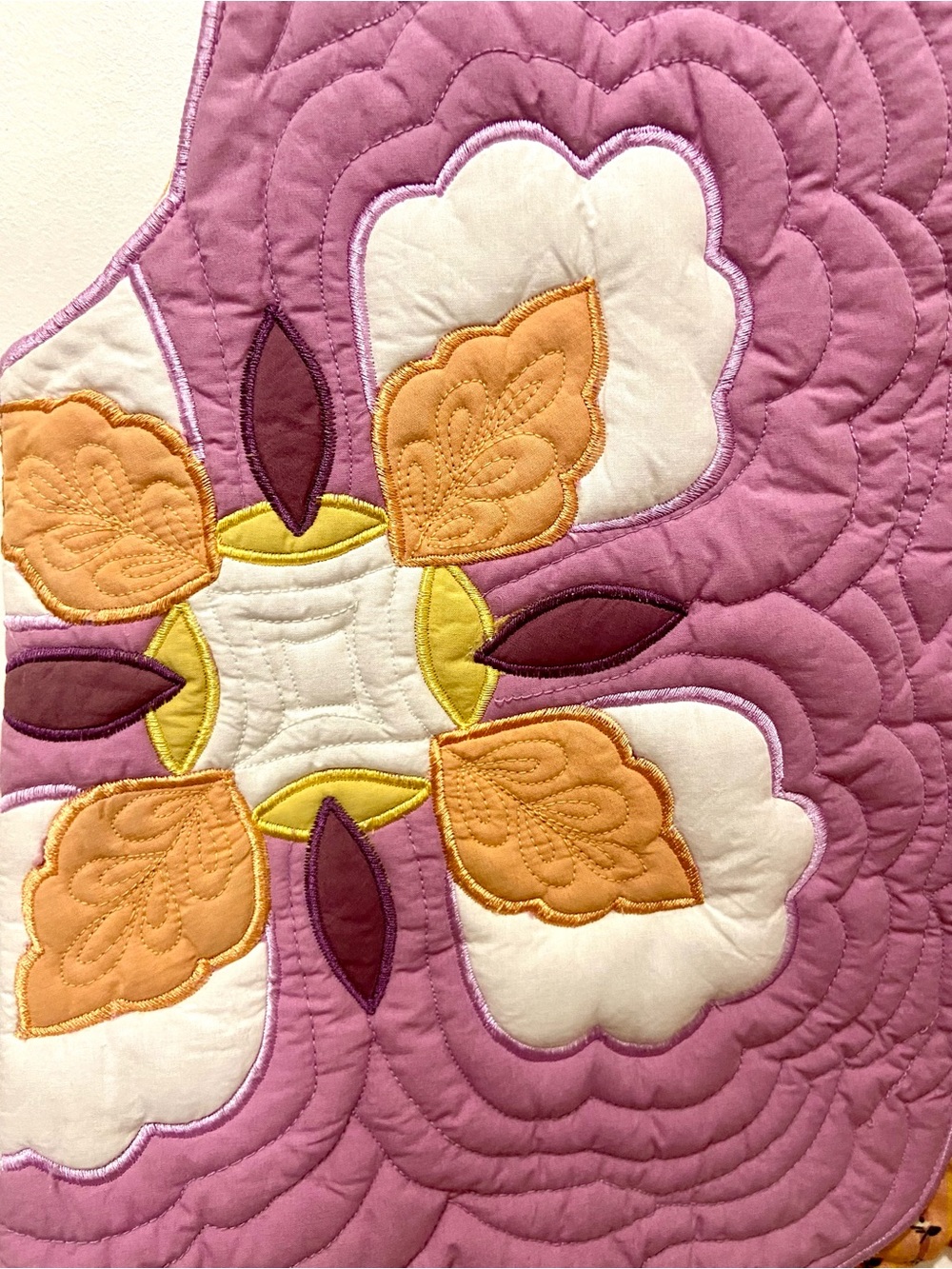 Lavender Quilted Floral Appliqué Vest - Women - Picture 2 of 7
